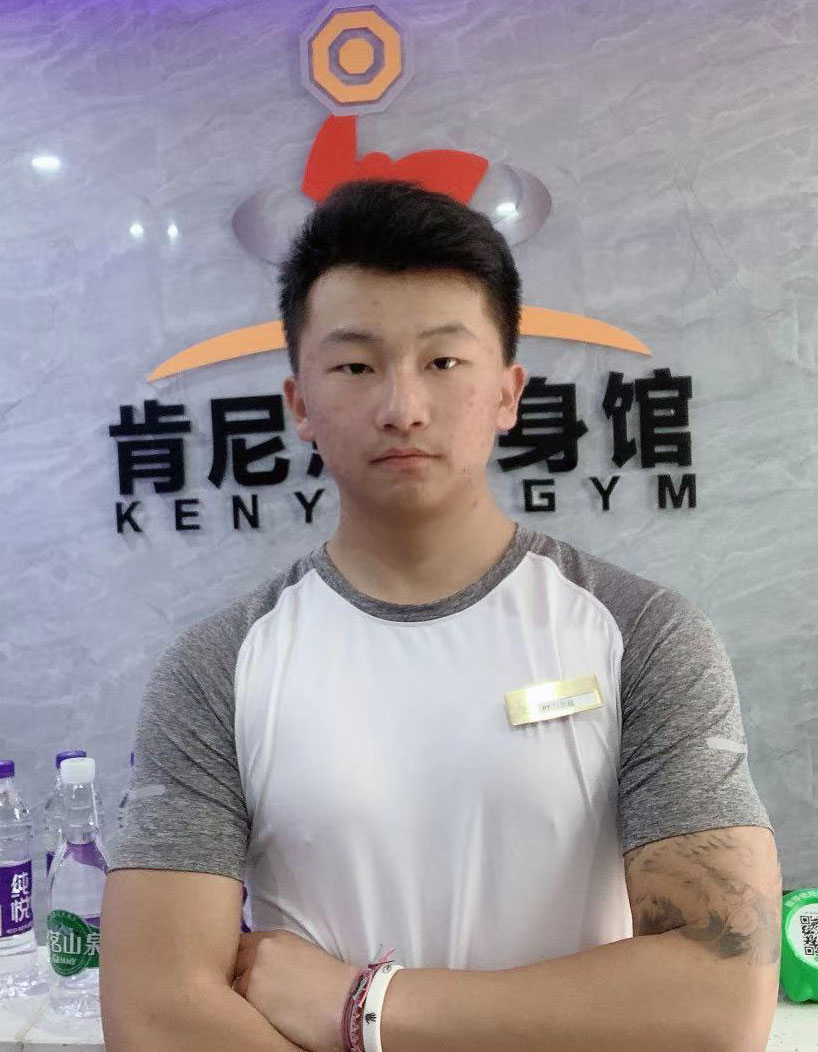 万思昆