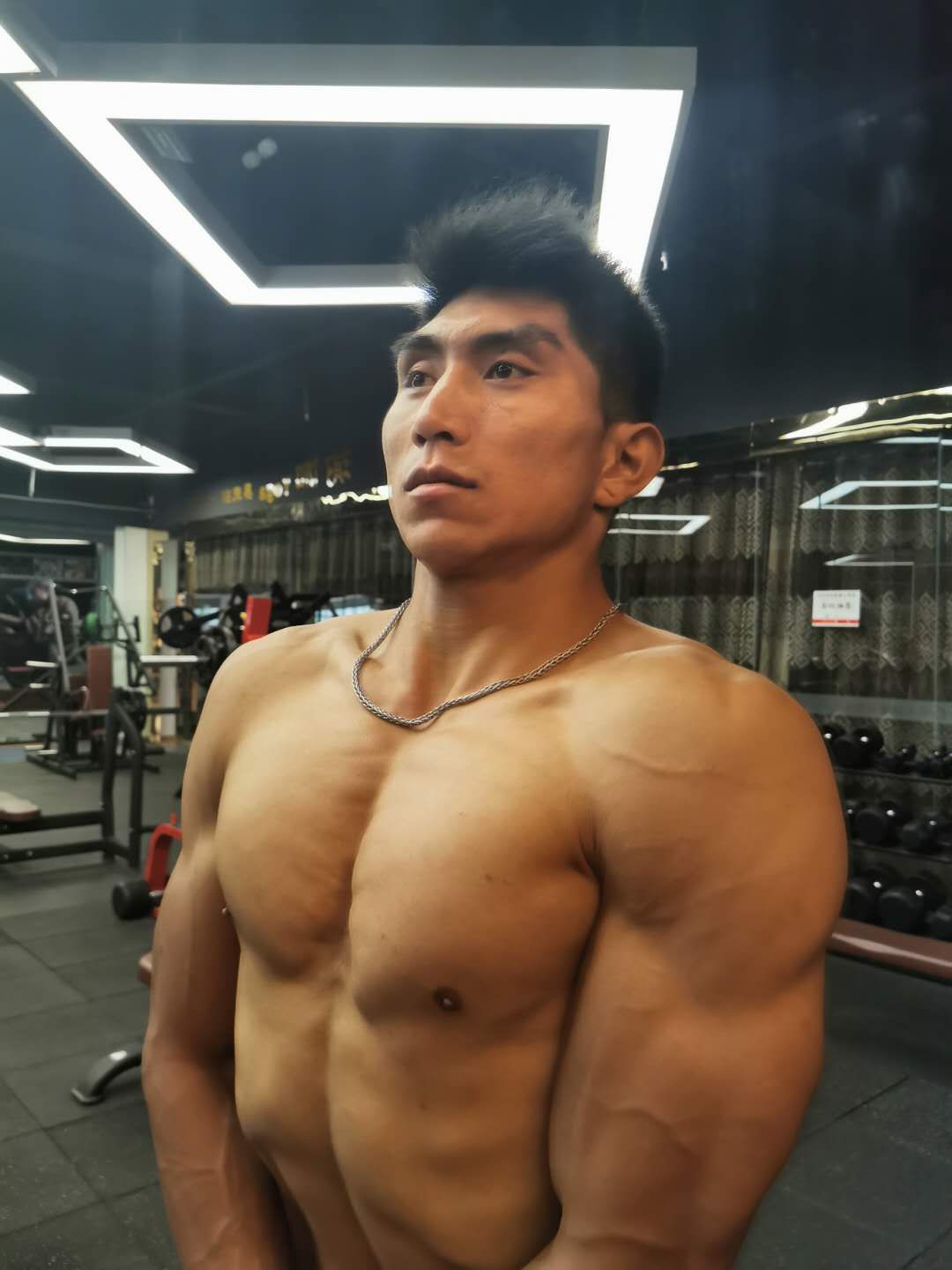 李忠强